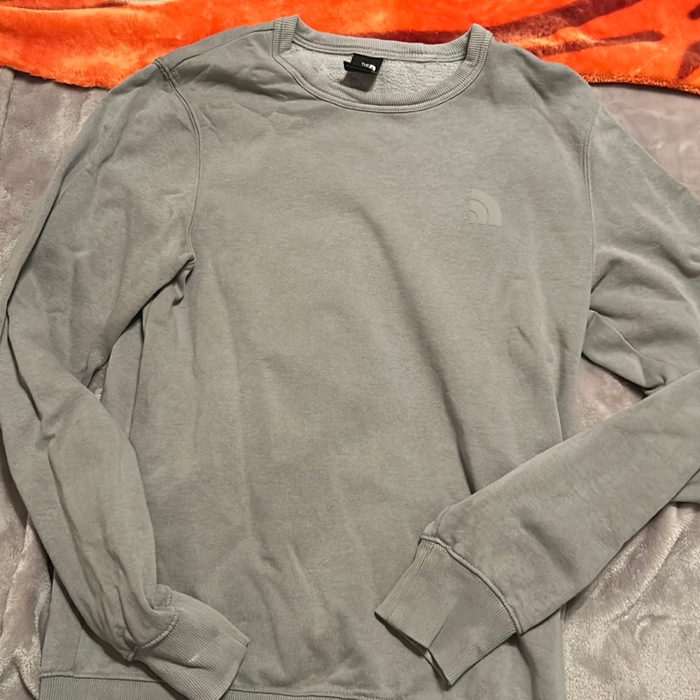 North face CREWNECK sweater